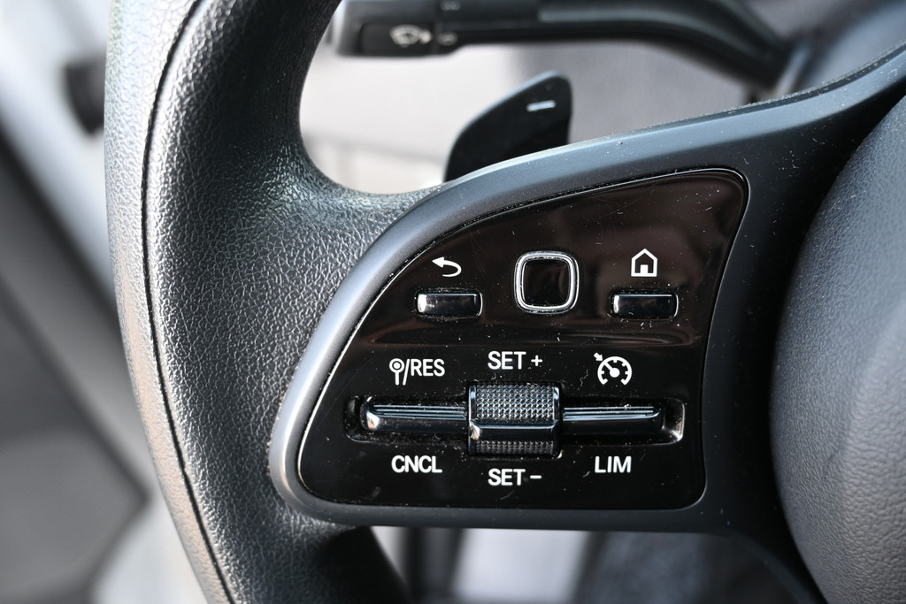 Mercedes-Benz Sprinter 15