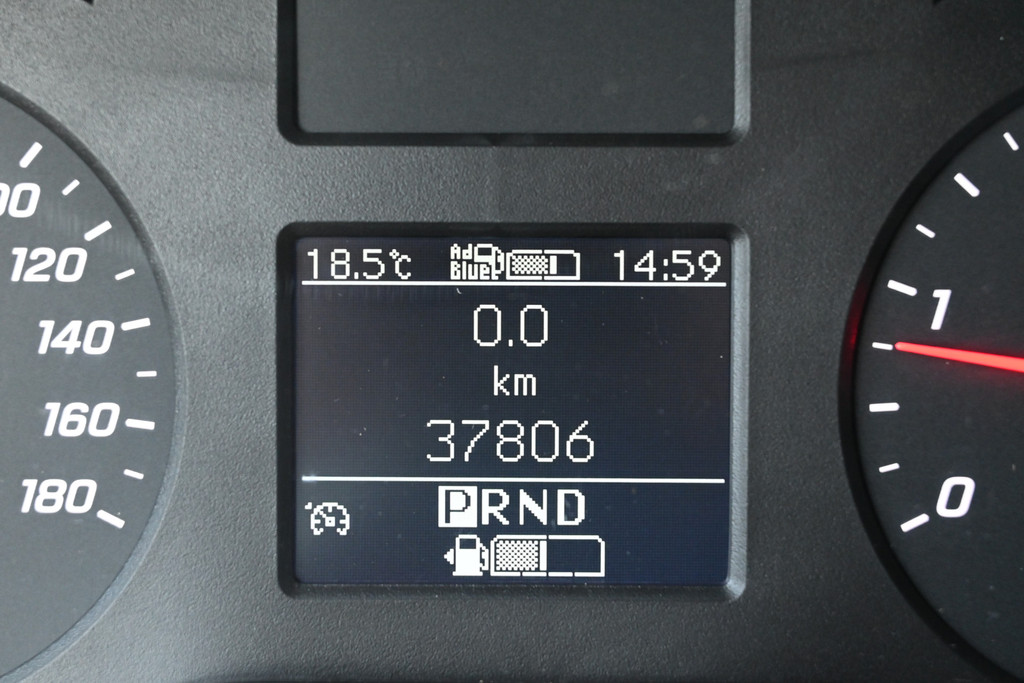 Mercedes-Benz Sprinter 18