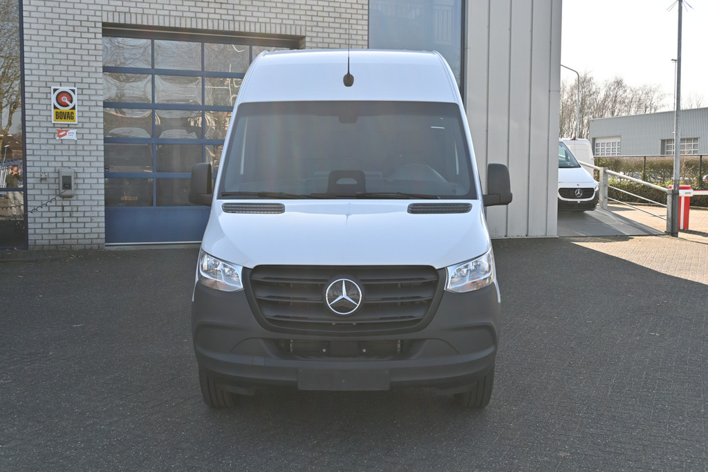 Mercedes-Benz eSprinter 1