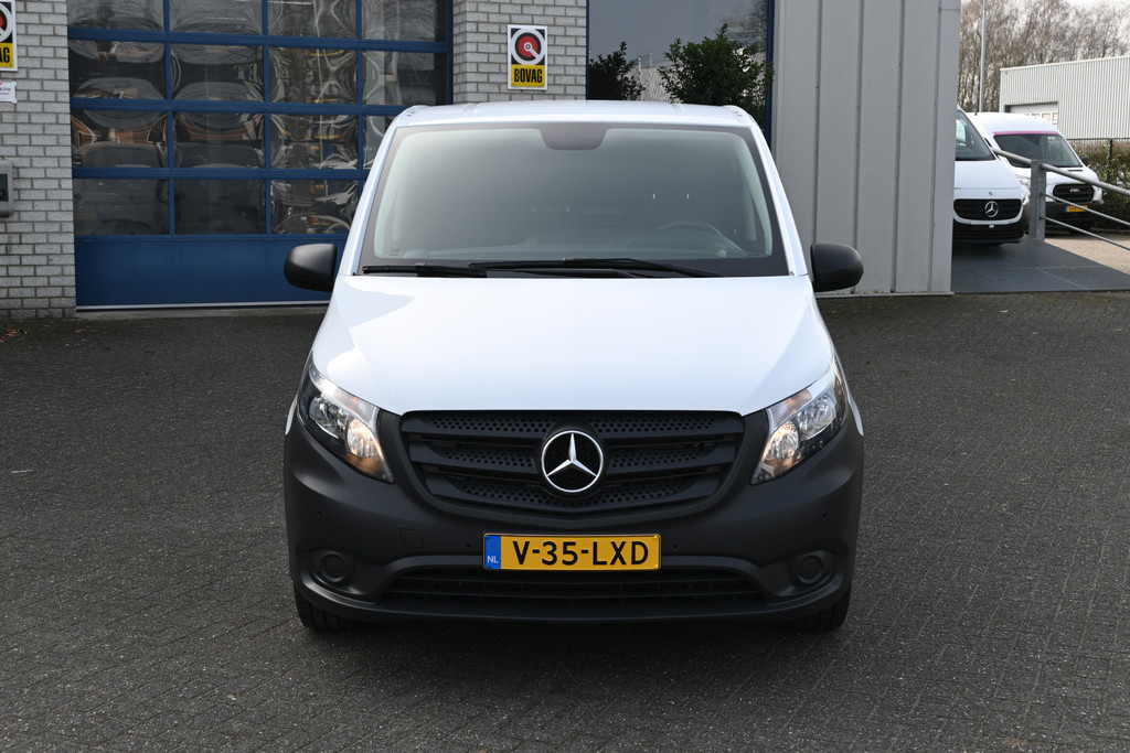 Mercedes-Benz Vito 1