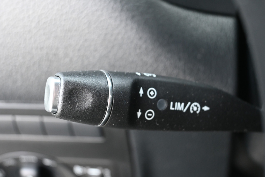 Mercedes-Benz Vito 14