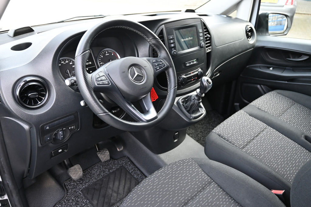 Mercedes-Benz Vito 3