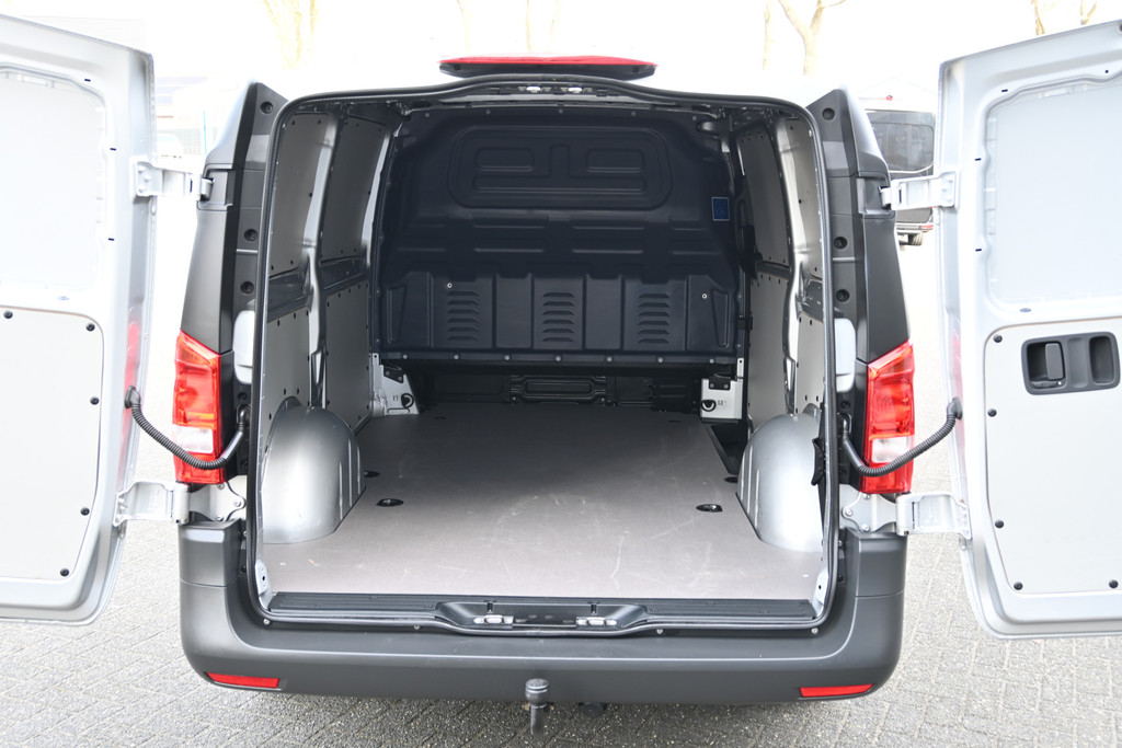 Mercedes-Benz Vito 10