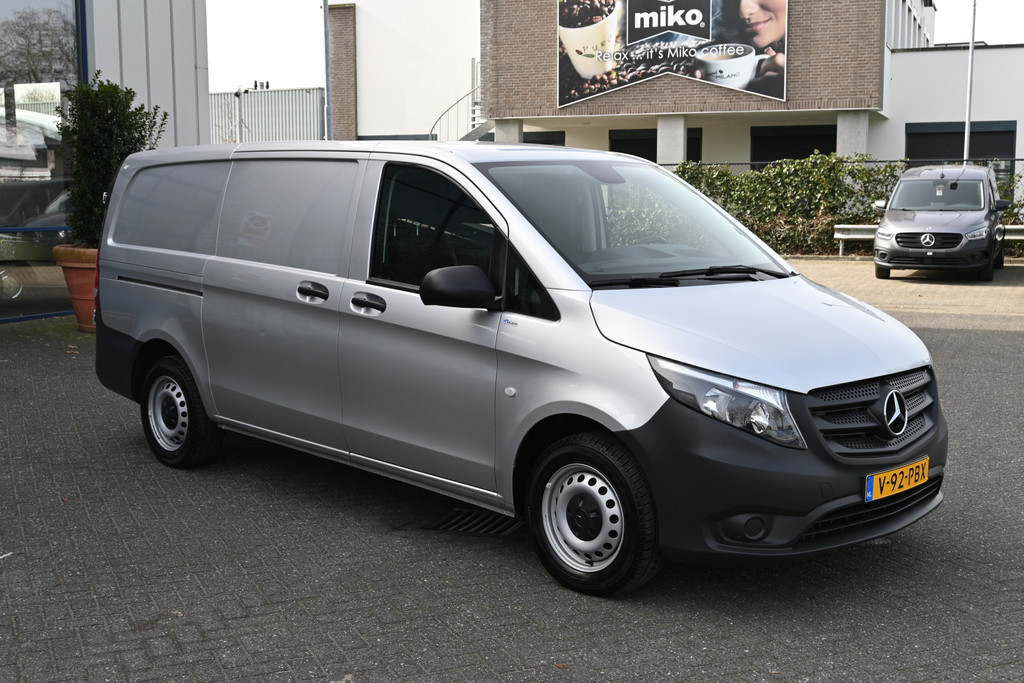 Mercedes-Benz Vito 7