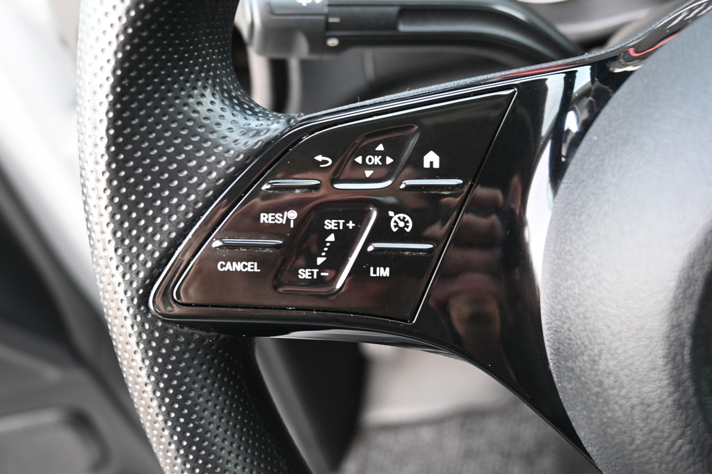 Mercedes-Benz Vito 14