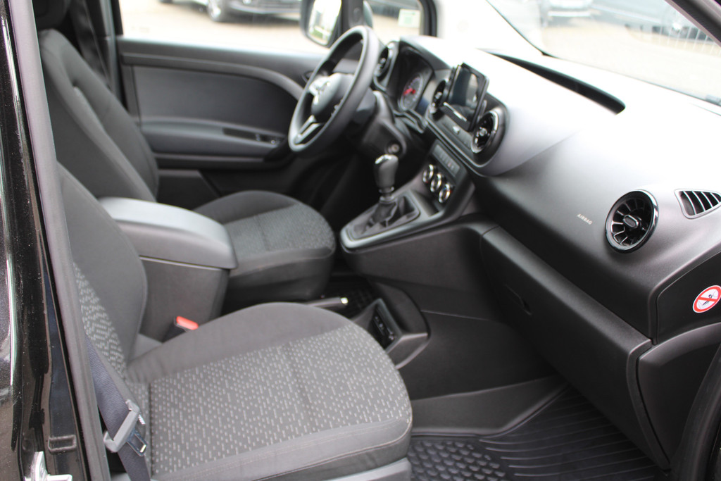 Mercedes-Benz Citan 10