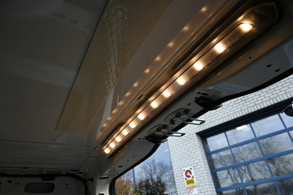 Mercedes-Benz Vito 11