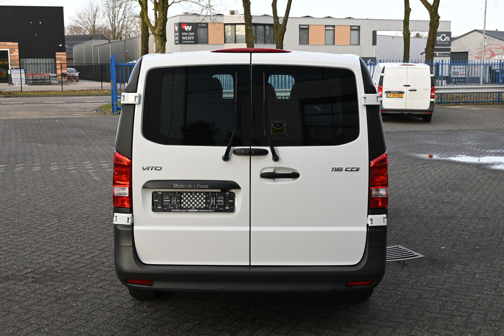 Mercedes-Benz Vito 9