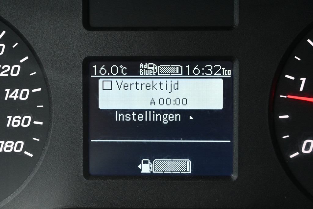 Mercedes-Benz Sprinter 15