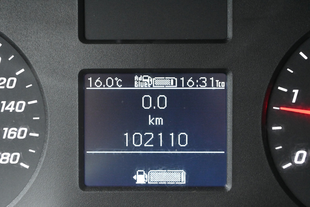 Mercedes-Benz Sprinter 17