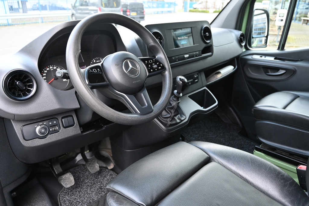 Mercedes-Benz Sprinter 3