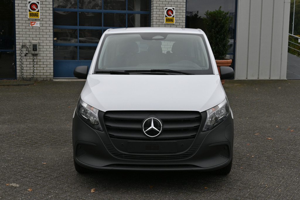 Mercedes-Benz EVITO TOURER 1