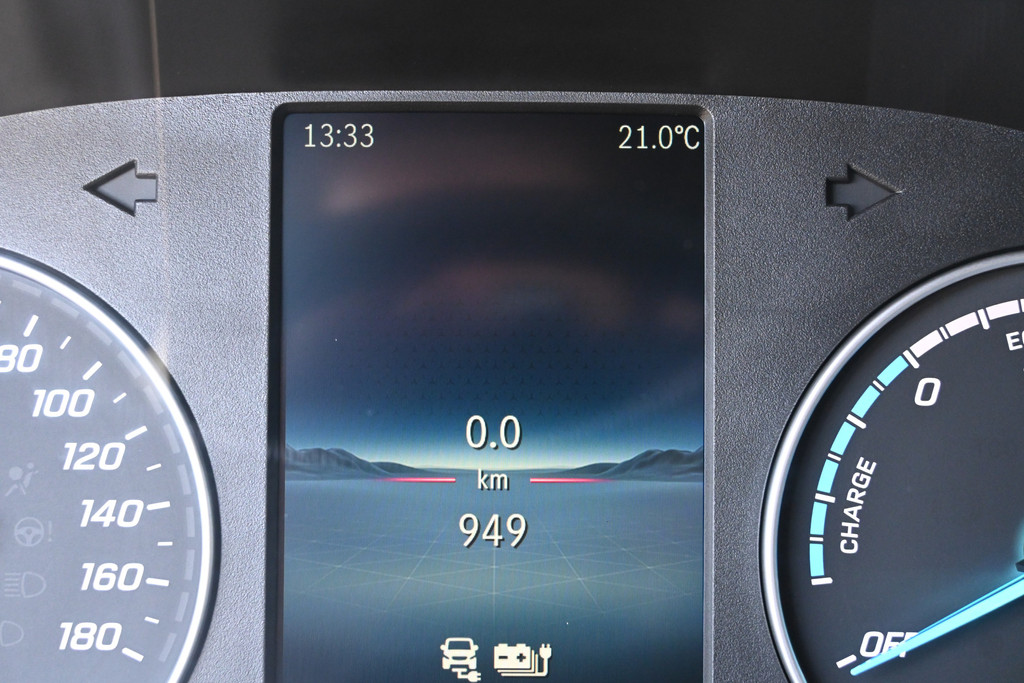 Mercedes-Benz eSprinter 16