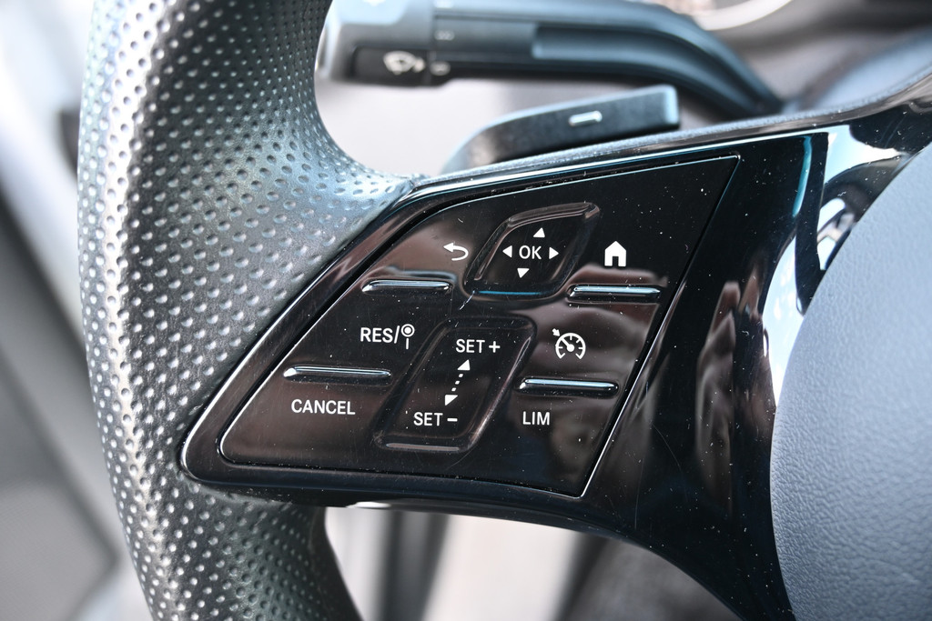 Mercedes-Benz Sprinter 14