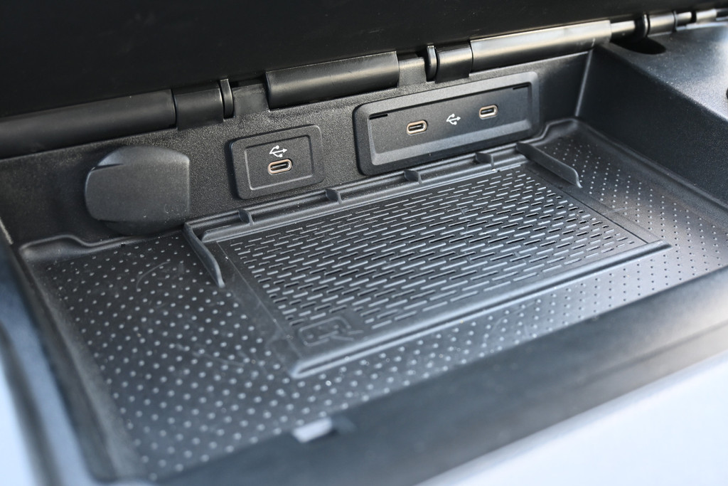 Mercedes-Benz Sprinter 17