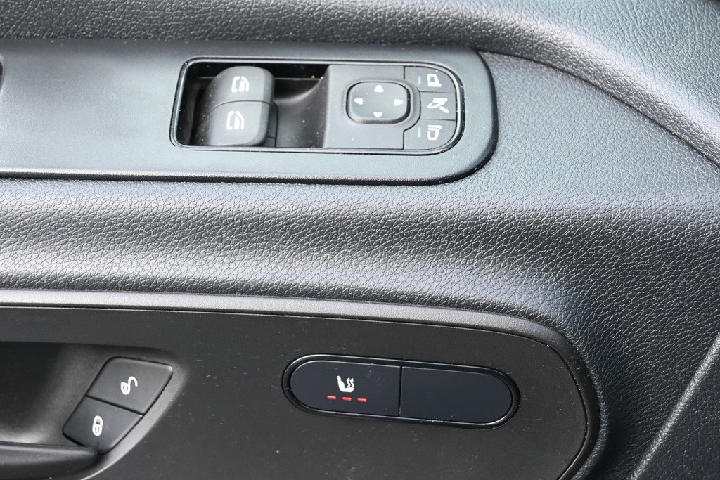 Mercedes-Benz Sprinter 15