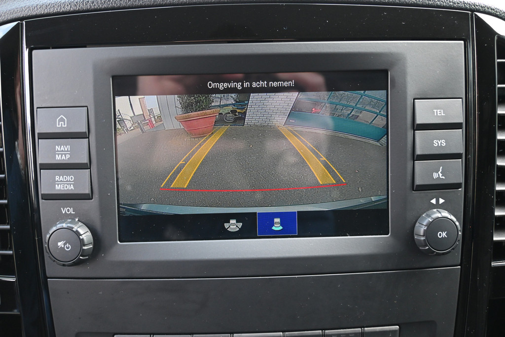 Mercedes-Benz eVito 5