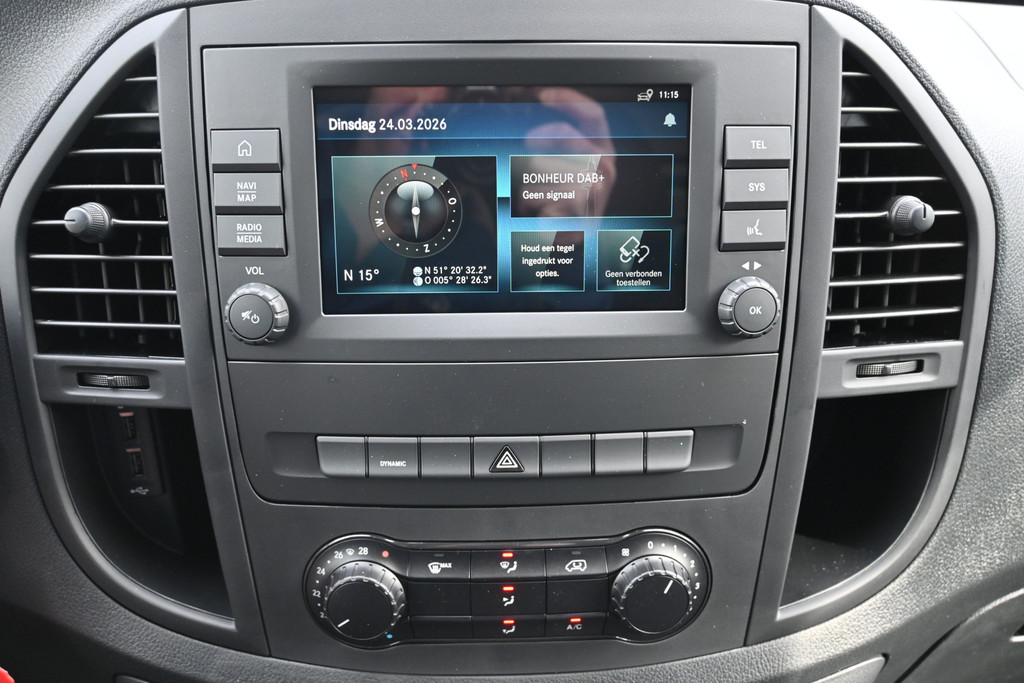 Mercedes-Benz eVito 4