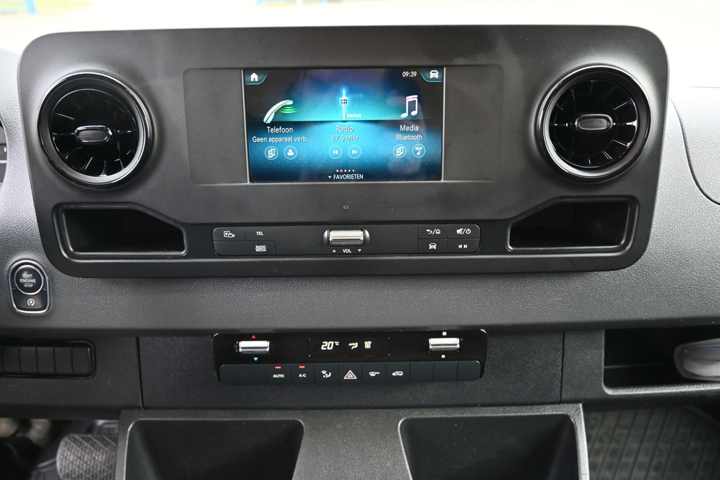 Mercedes-Benz Sprinter 6