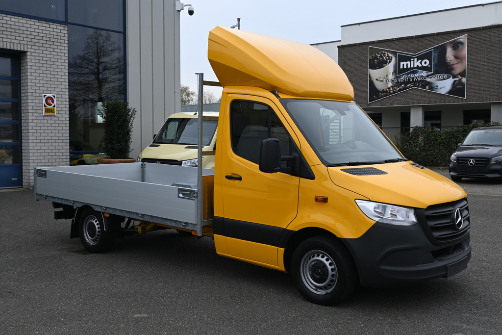 Mercedes-Benz Sprinter 9