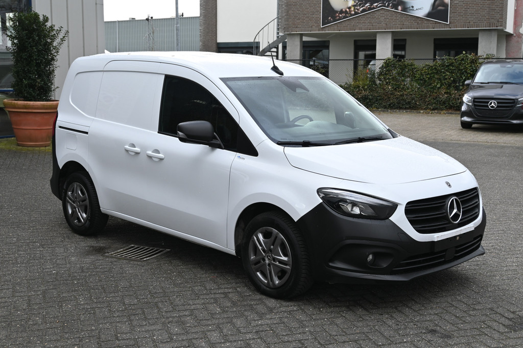 Mercedes-Benz Citan 9