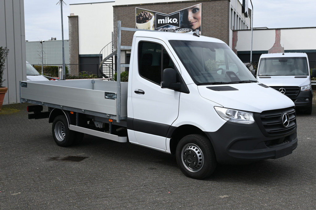 Mercedes-Benz Sprinter 6