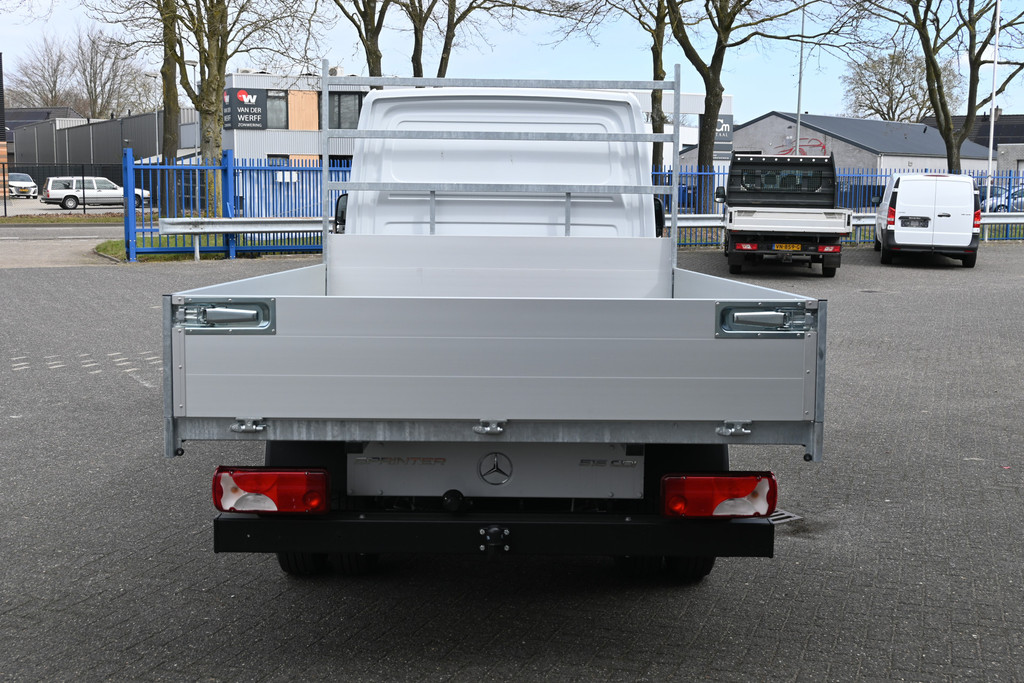 Mercedes-Benz Sprinter 8