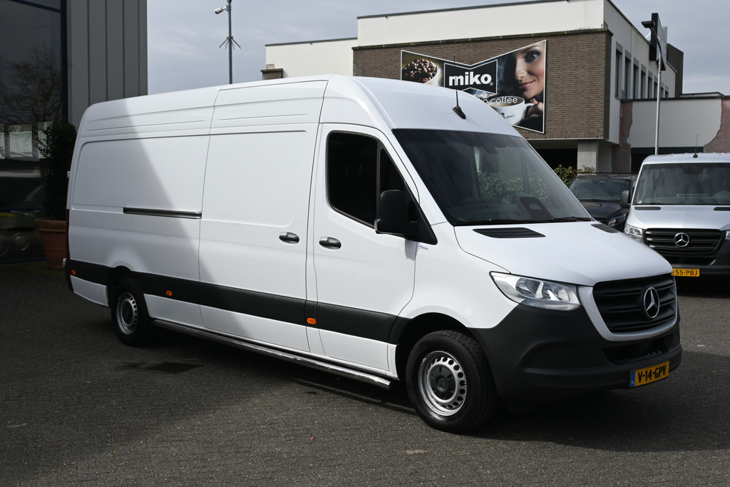 Mercedes-Benz Sprinter 6