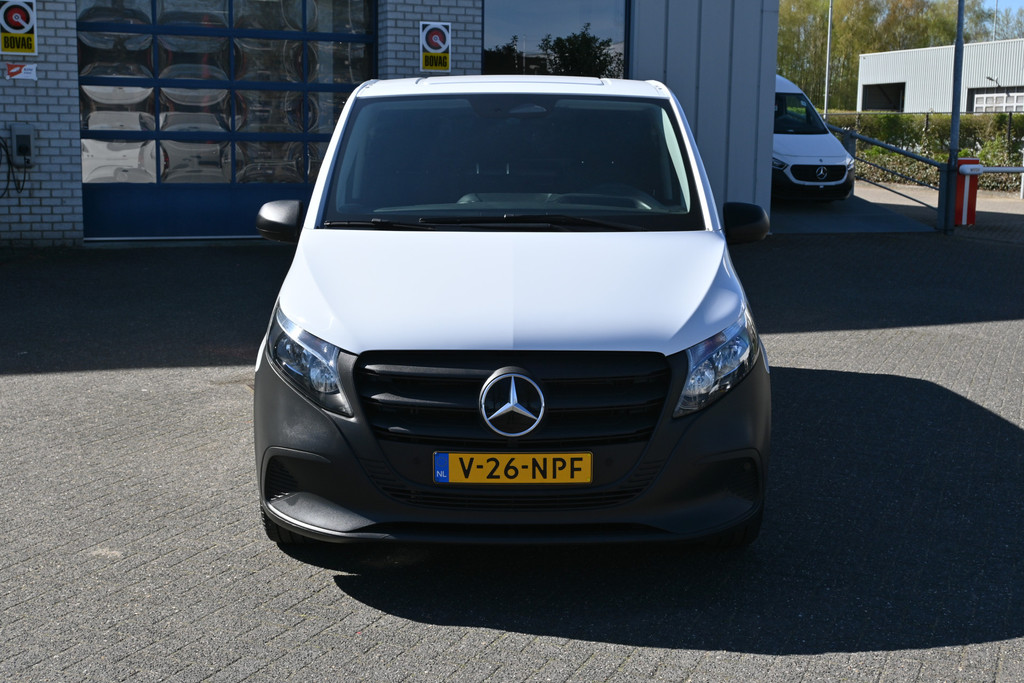 Mercedes-Benz Vito 1
