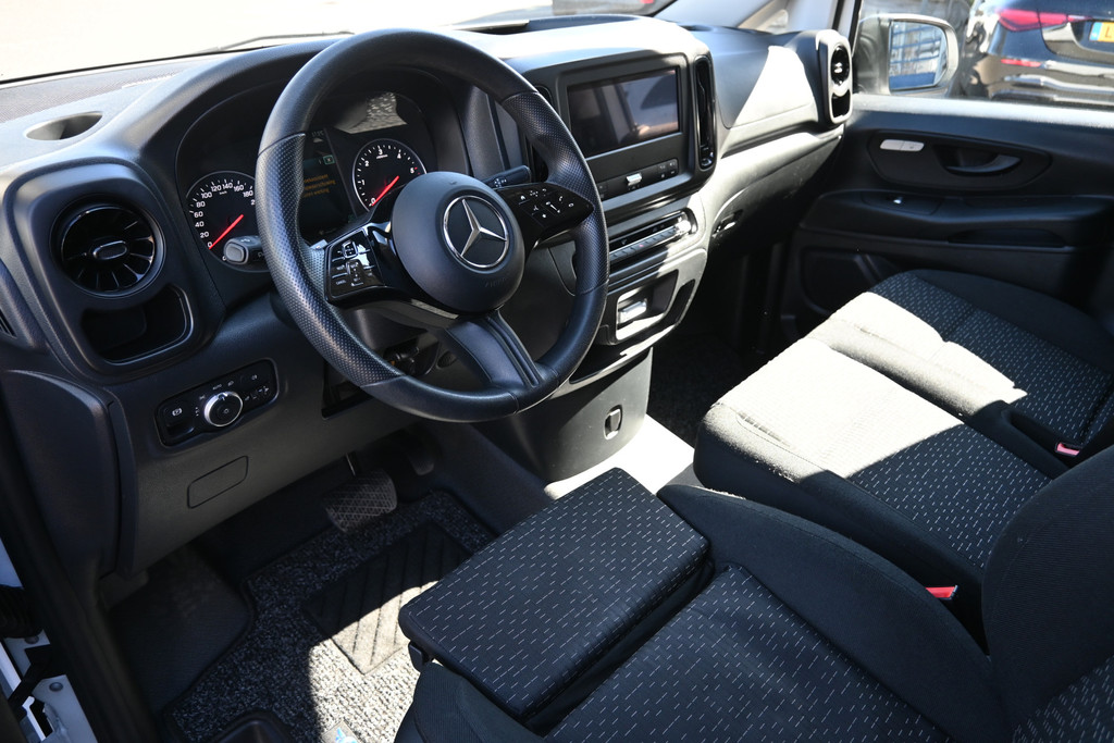 Mercedes-Benz Vito 3