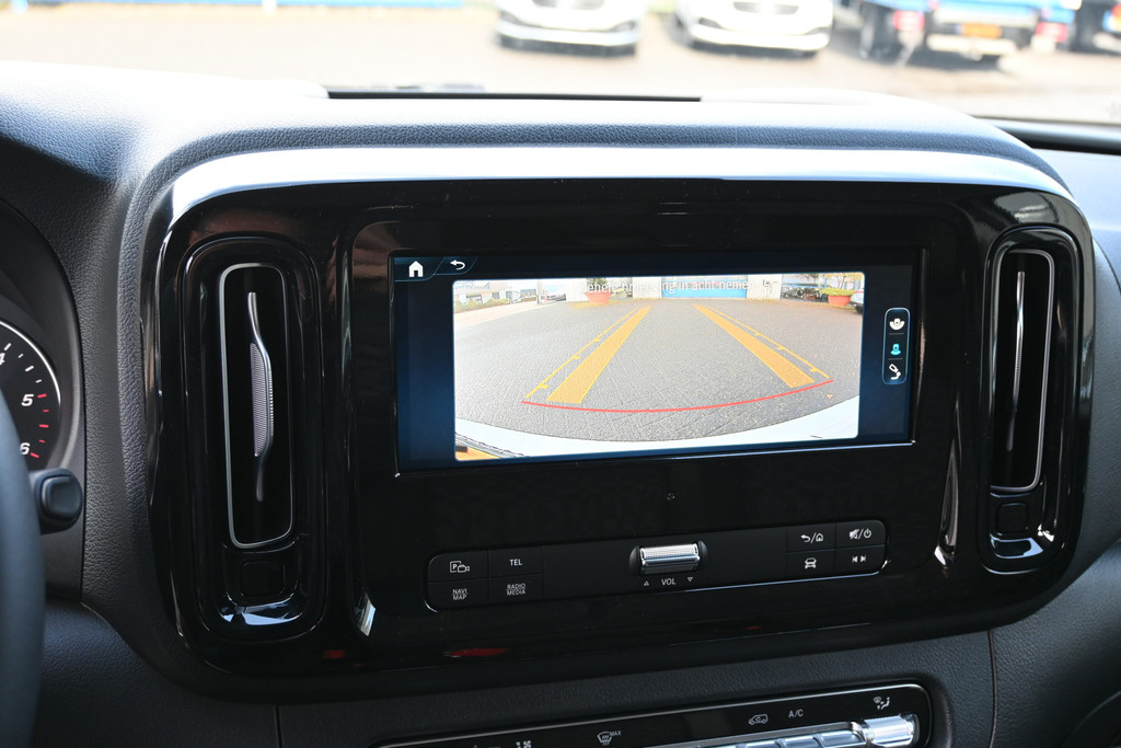 Mercedes-Benz Vito 10