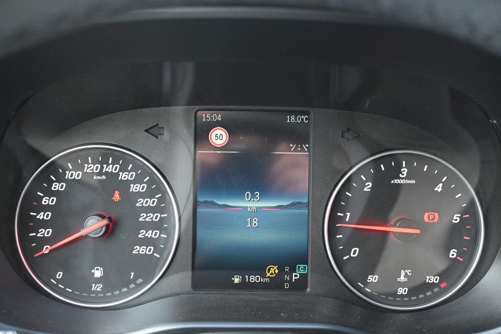 Mercedes-Benz Vito 12