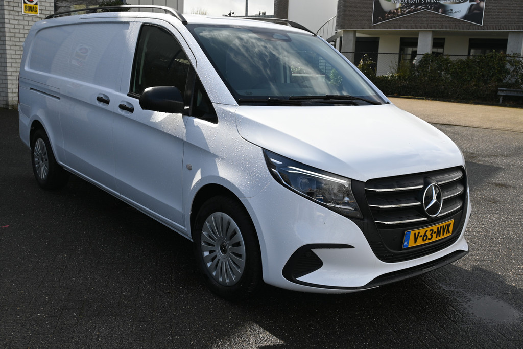 Mercedes-Benz Vito 4