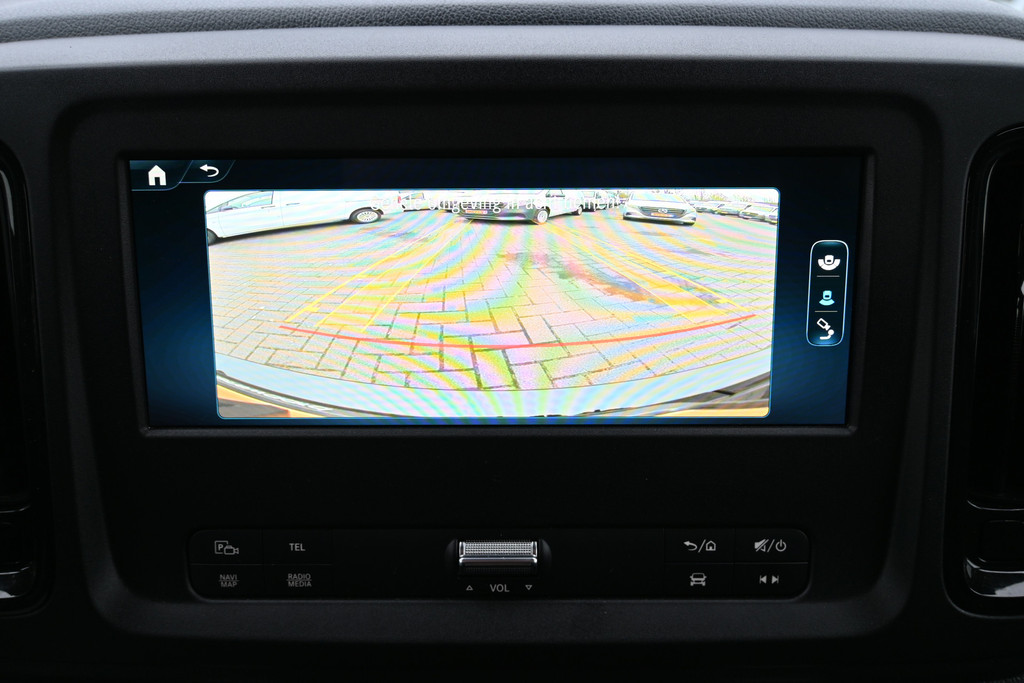 Mercedes-Benz Vito 4