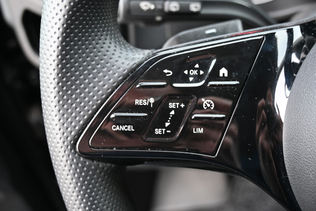 Mercedes-Benz Vito 9