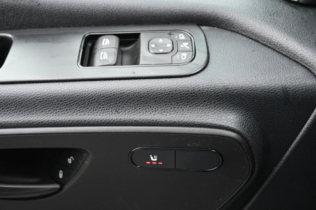 Mercedes-Benz Sprinter 14