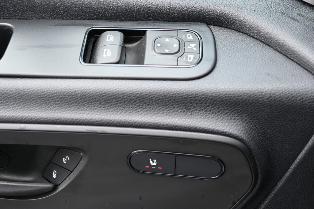 Mercedes-Benz eSprinter 16