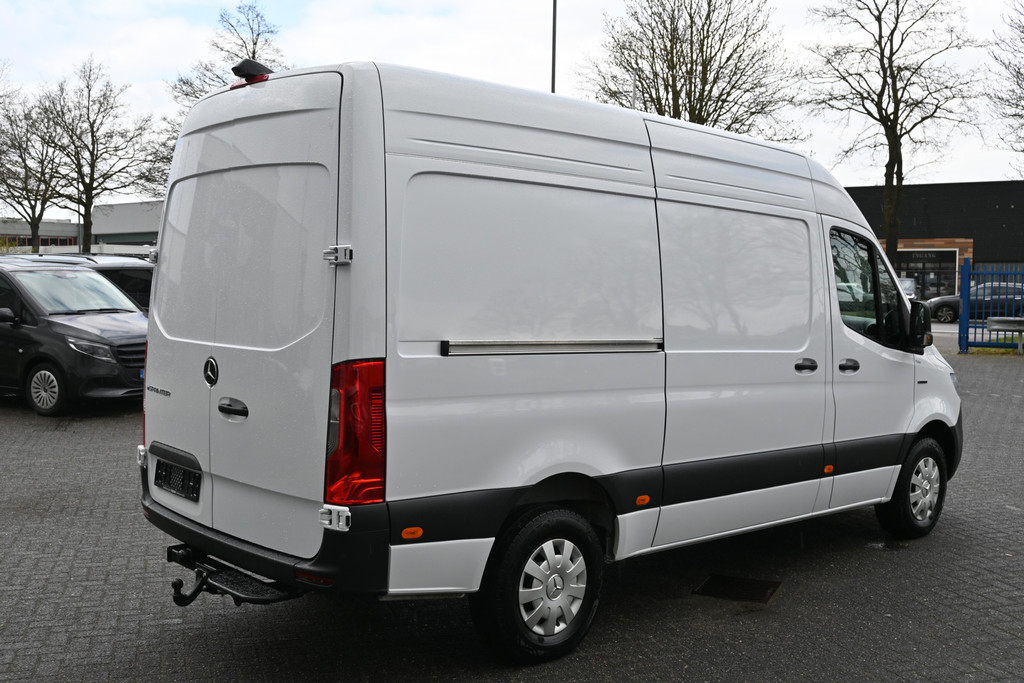 Mercedes-Benz eSprinter 1