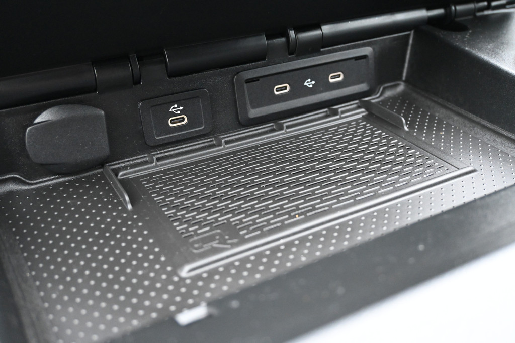 Mercedes-Benz eSprinter 18