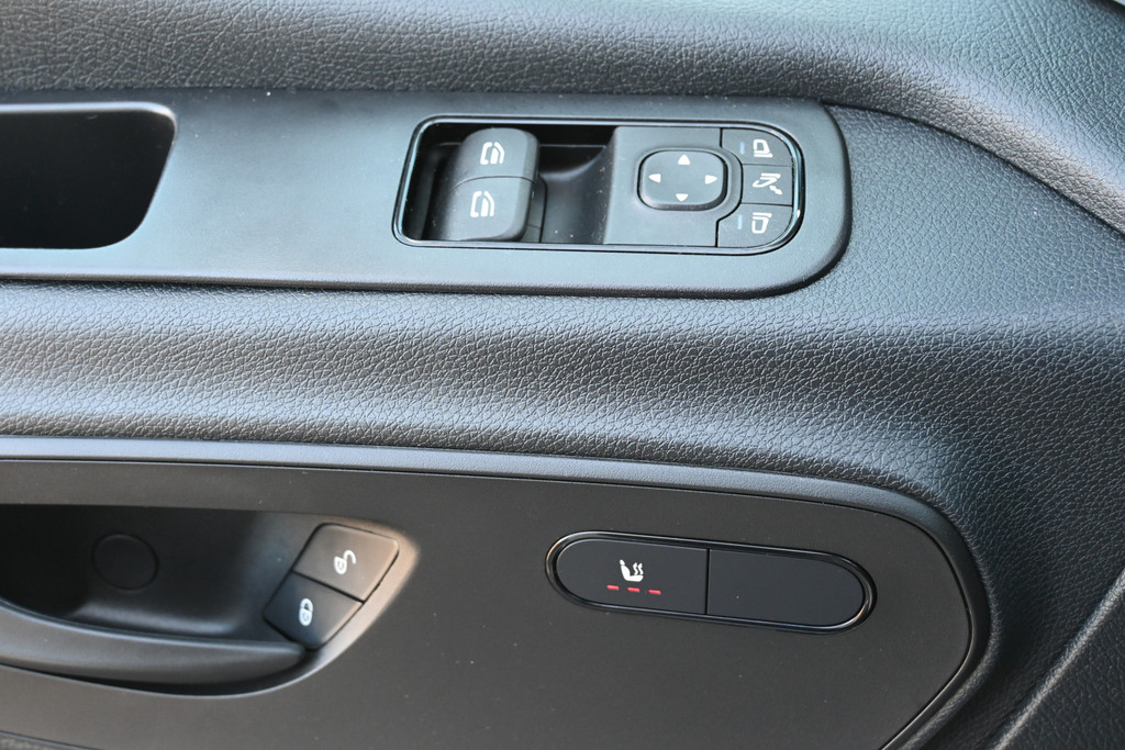 Mercedes-Benz eSprinter 15