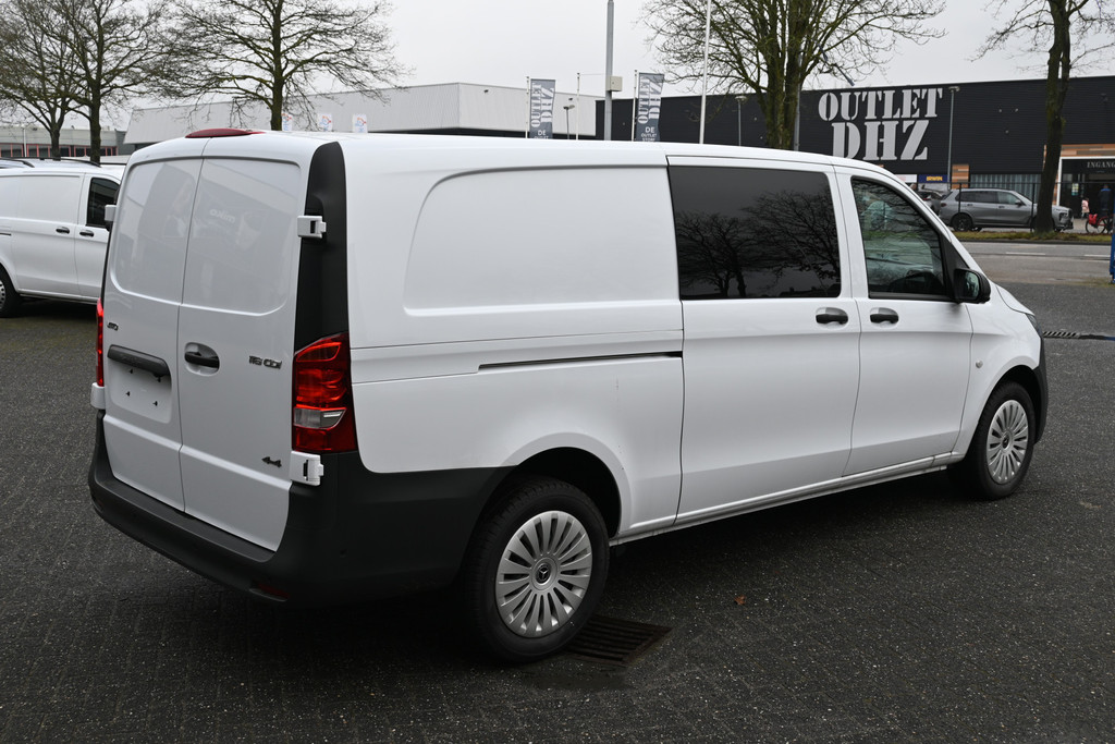 Mercedes-Benz Vito 2