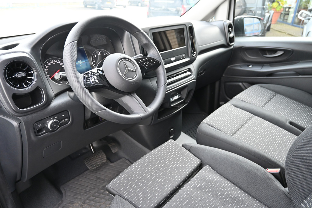 Mercedes-Benz Vito 3