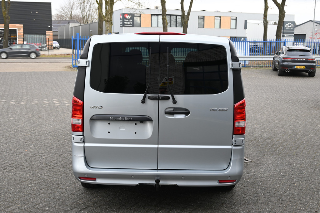 Mercedes-Benz Vito 14