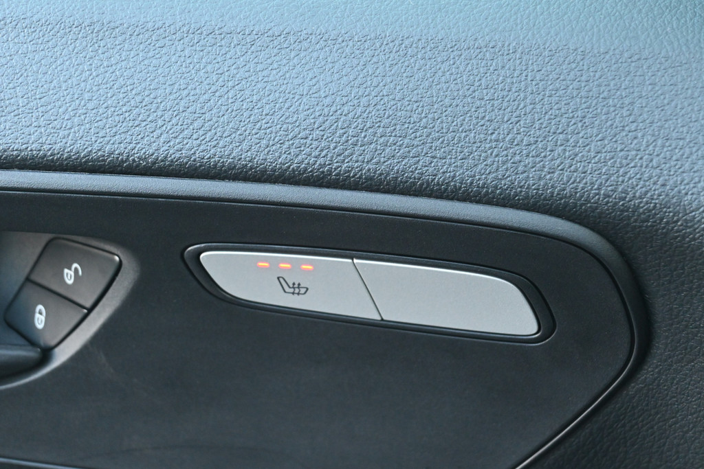 Mercedes-Benz Vito 15