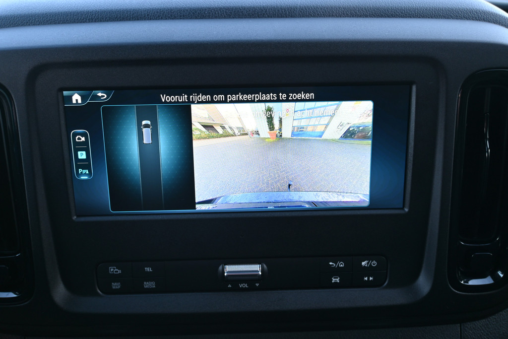 Mercedes-Benz Vito 7