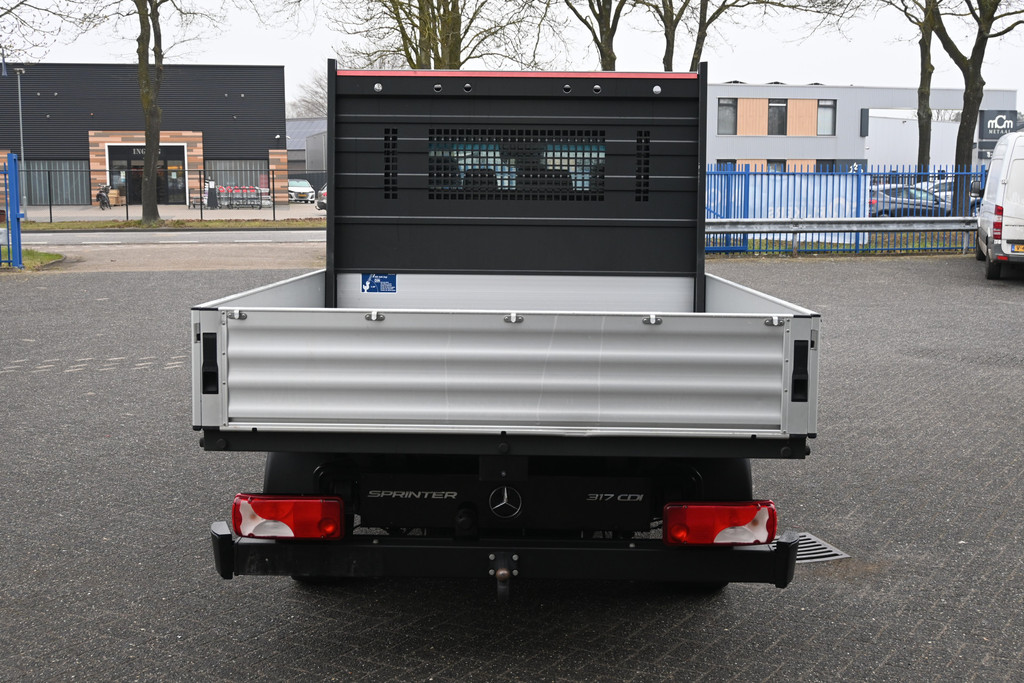 Mercedes-Benz Sprinter 9