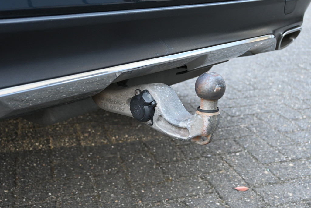 Mercedes-Benz GLE 16