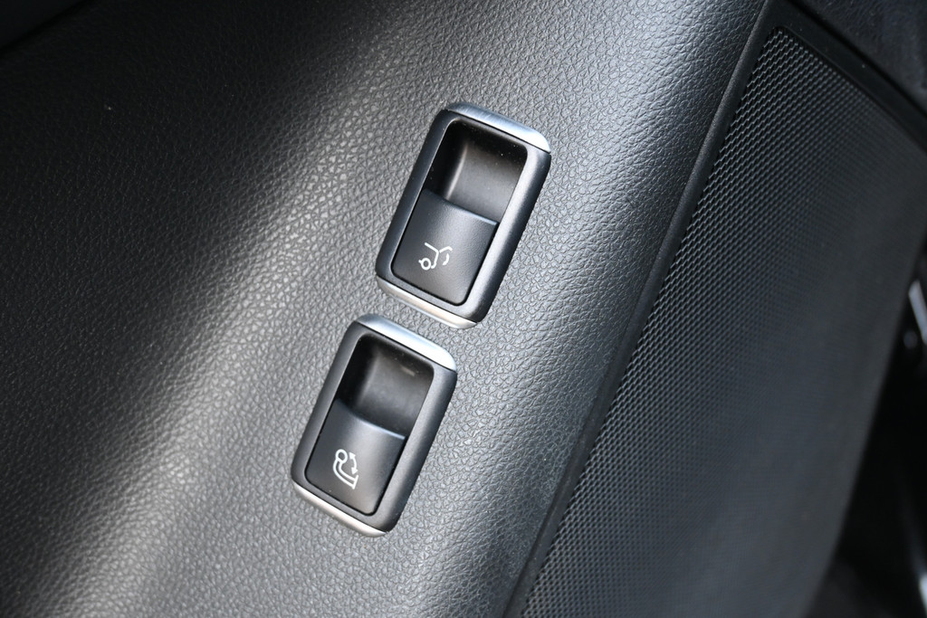 Mercedes-Benz GLE 21