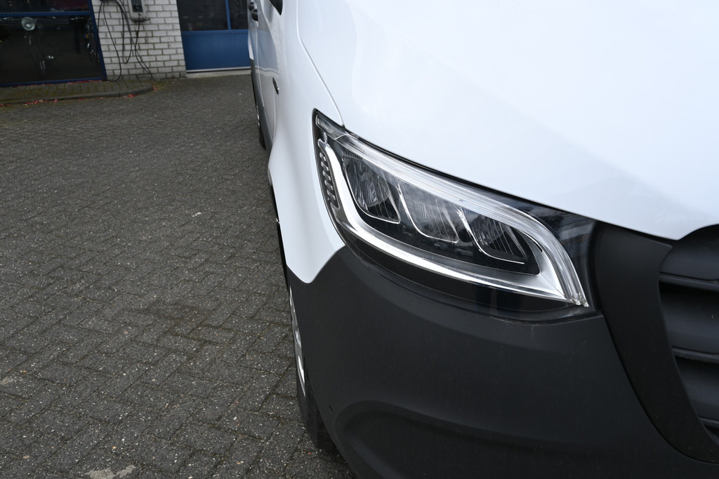 Mercedes-Benz eSprinter 1