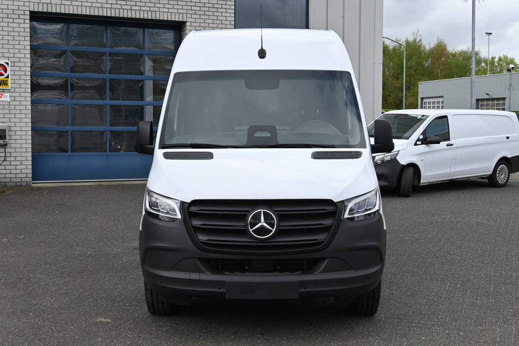 Mercedes-Benz eSprinter 1